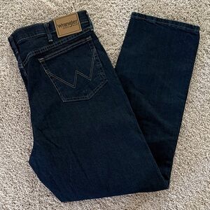 Wrangler Men's Indigo Straight Jeans